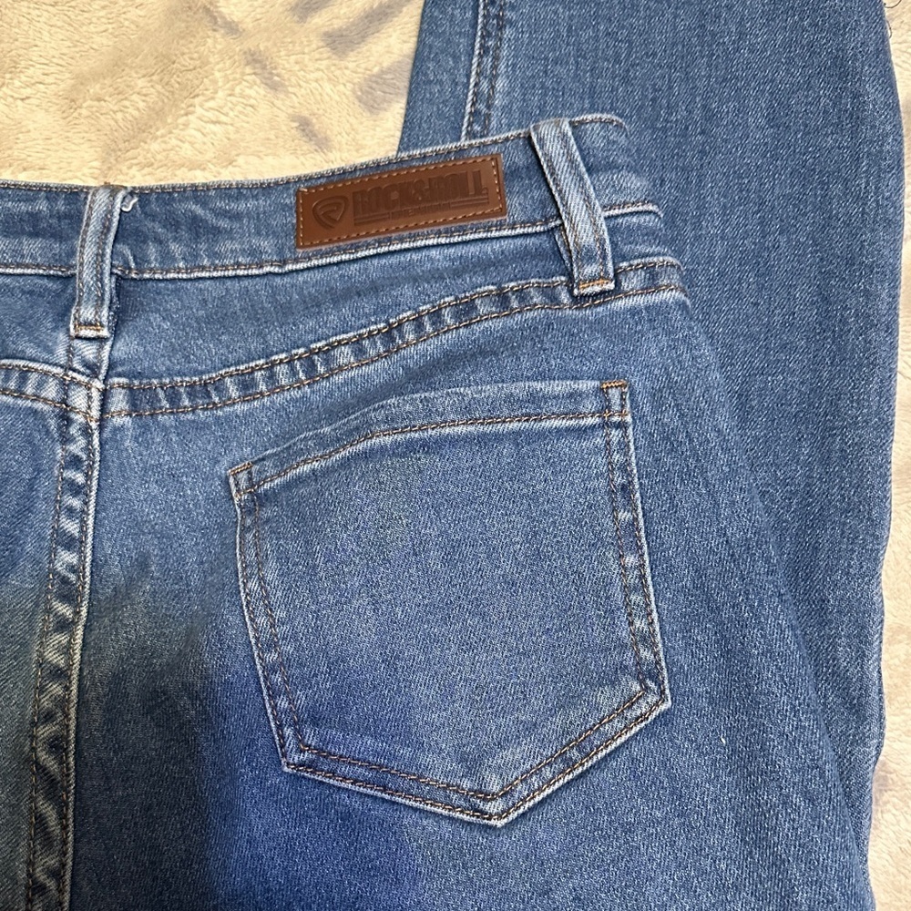A180.   Rock & Roll Denim Women's High Rise straight cropped Blue Jeans 29 x 25